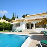 Villa 7-bed Heated Pool Golf Paradise Sleeps 16