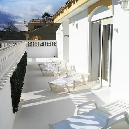 Villa 7-bed Heated Pool Golf Paradise Sleeps 16 *